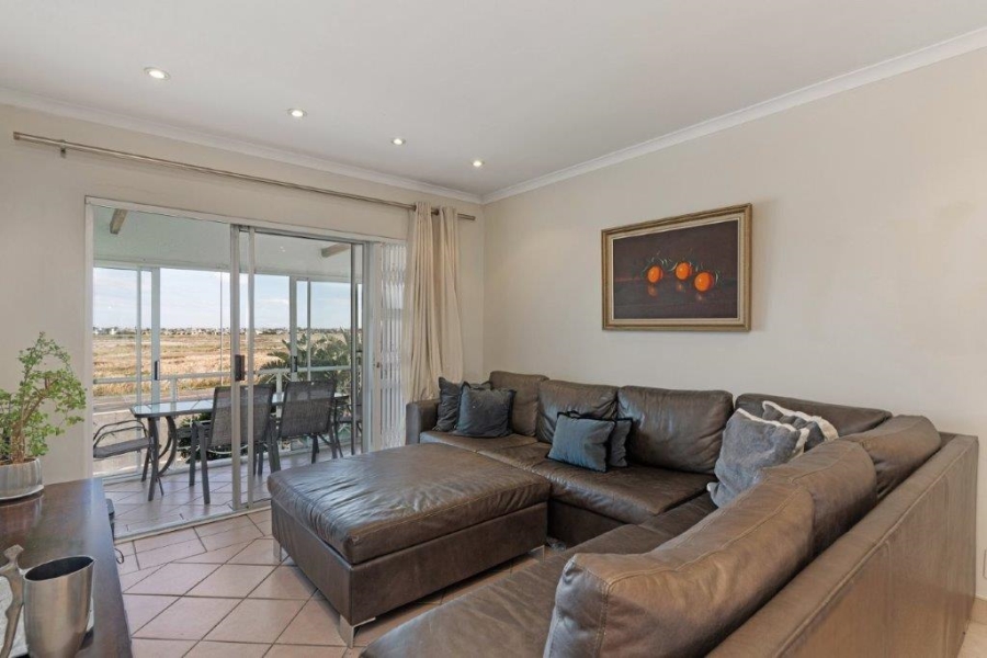 2 Bedroom Property for Sale in Milnerton Western Cape